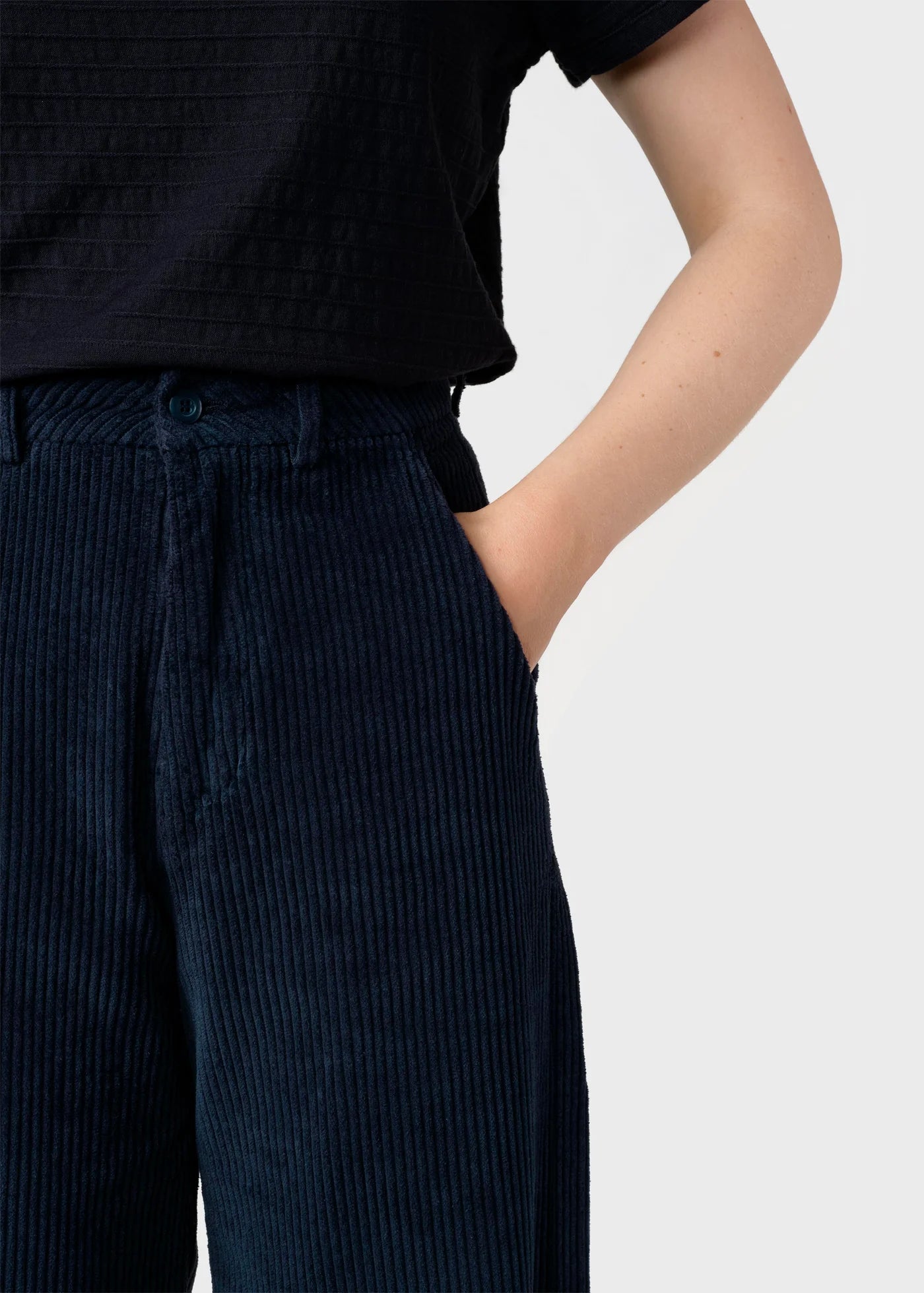 Lydia jumbo corduroy pant navy