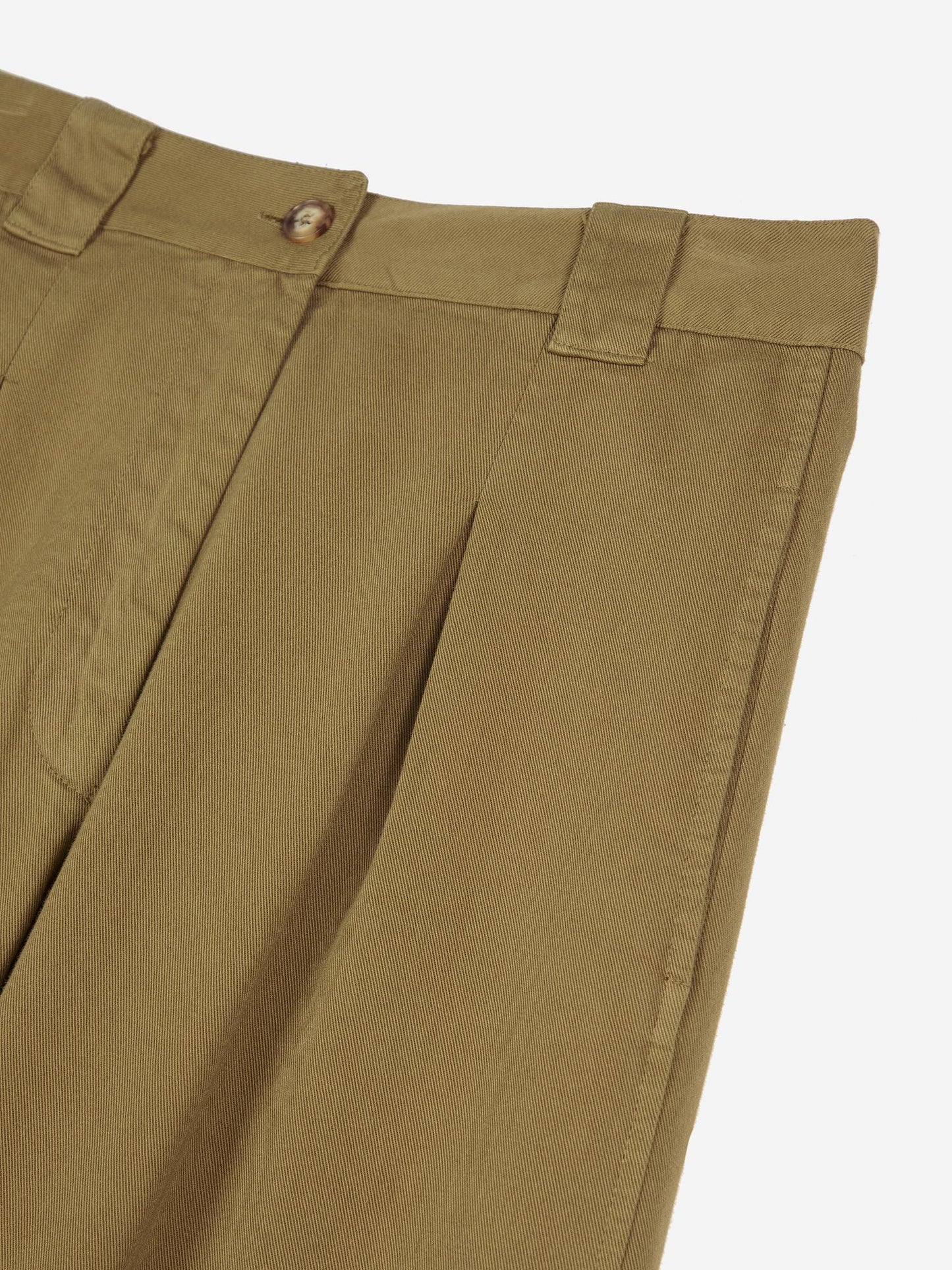 Pleated wide-leg pants