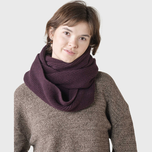 Tube knit scarf