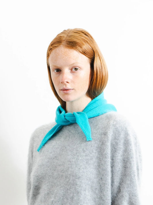 Triangle scarf - french blue