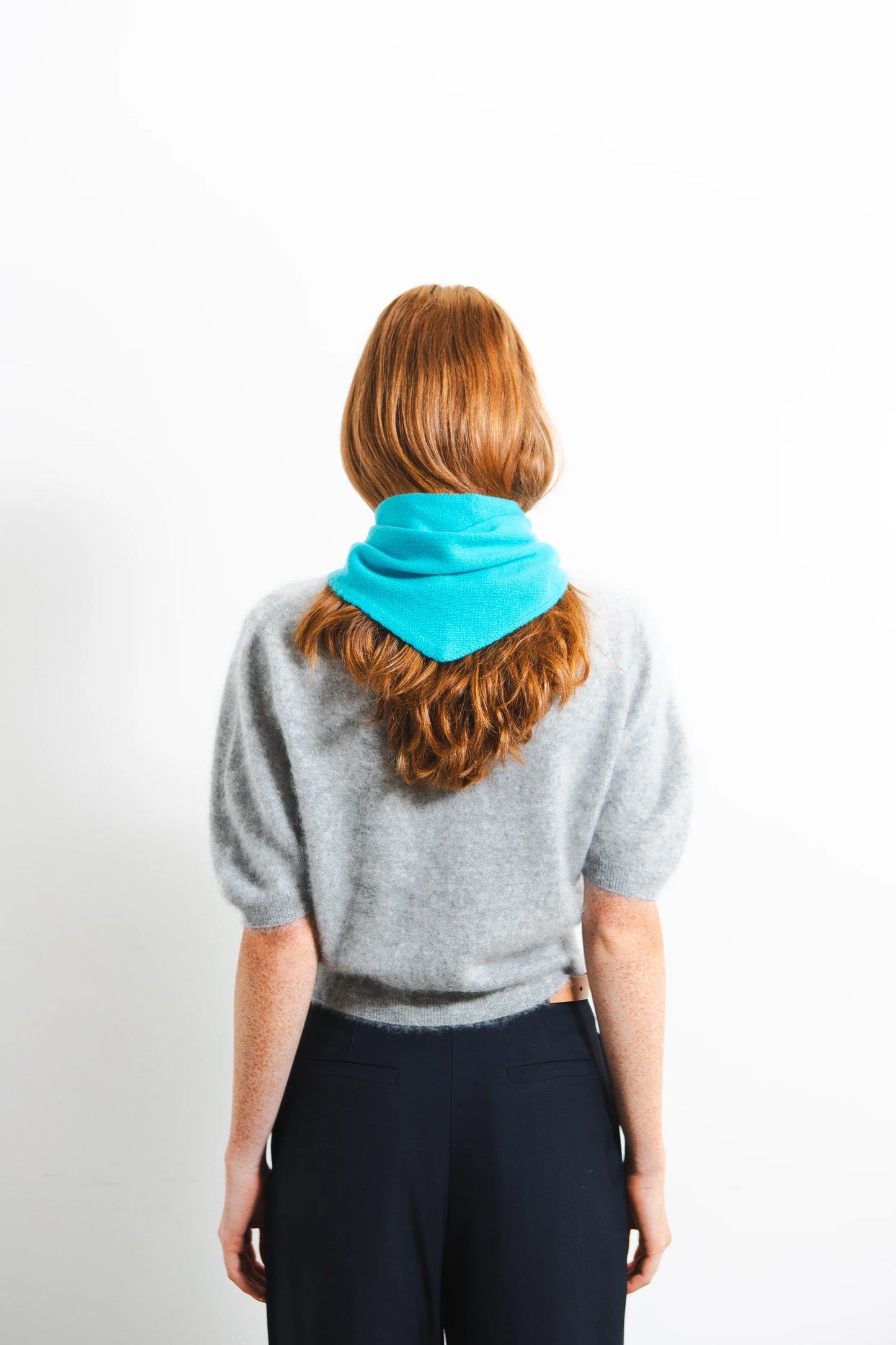 Triangle scarf - french blue