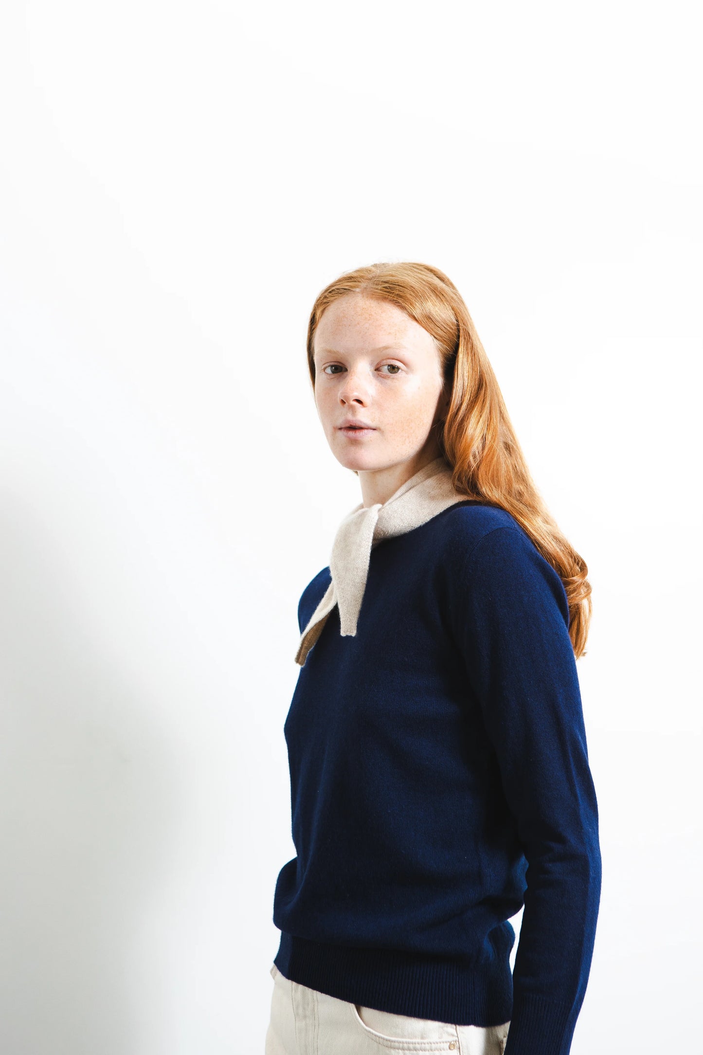 Triangle scarf - oatmeal