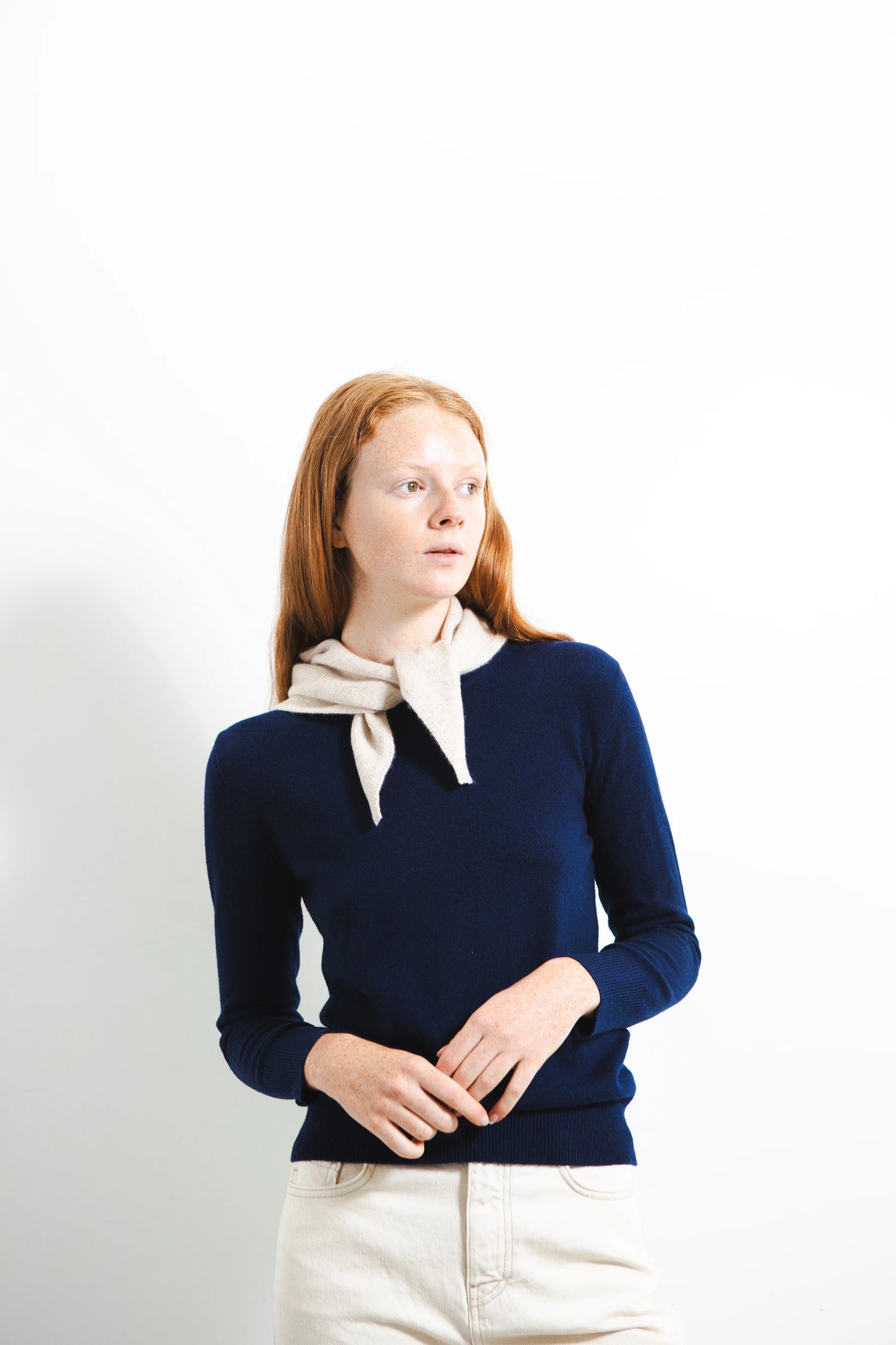 Triangle scarf - oatmeal