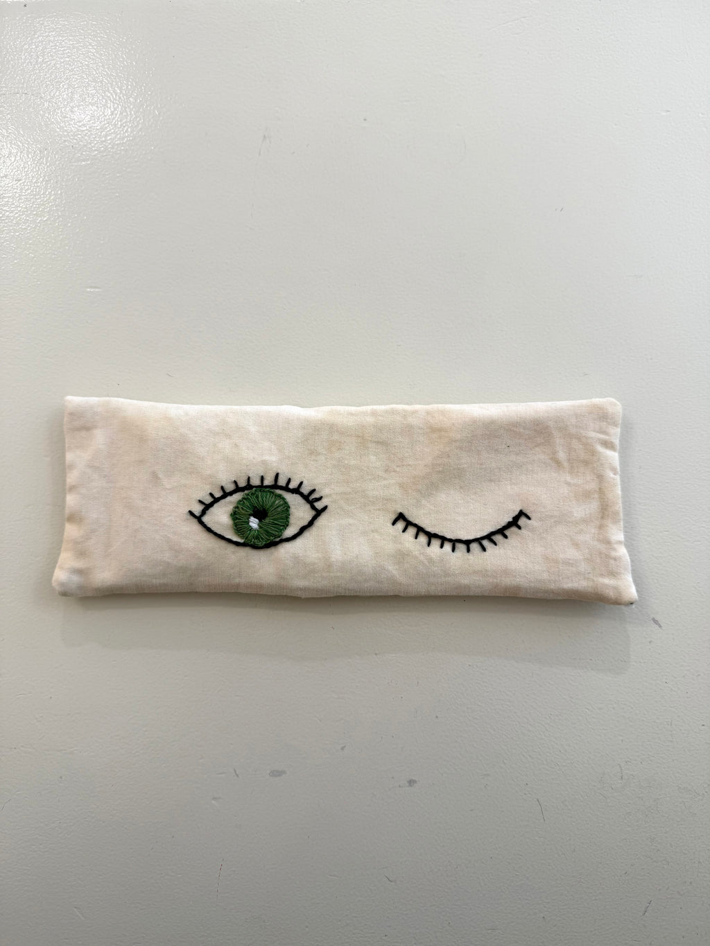 Eye pillow