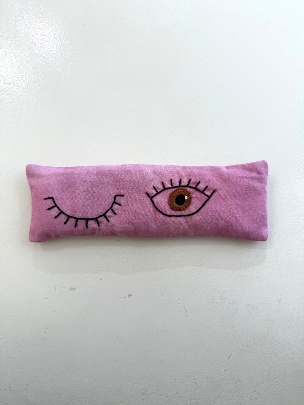 Eye pillow