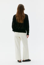Indlæs billede til gallerivisning Avita - Organic cotton tape yarn chrochet stitch sweater
