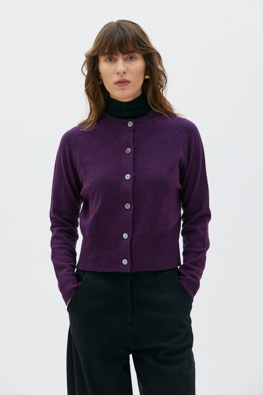 Malou - fine knitted crewneck cardigan