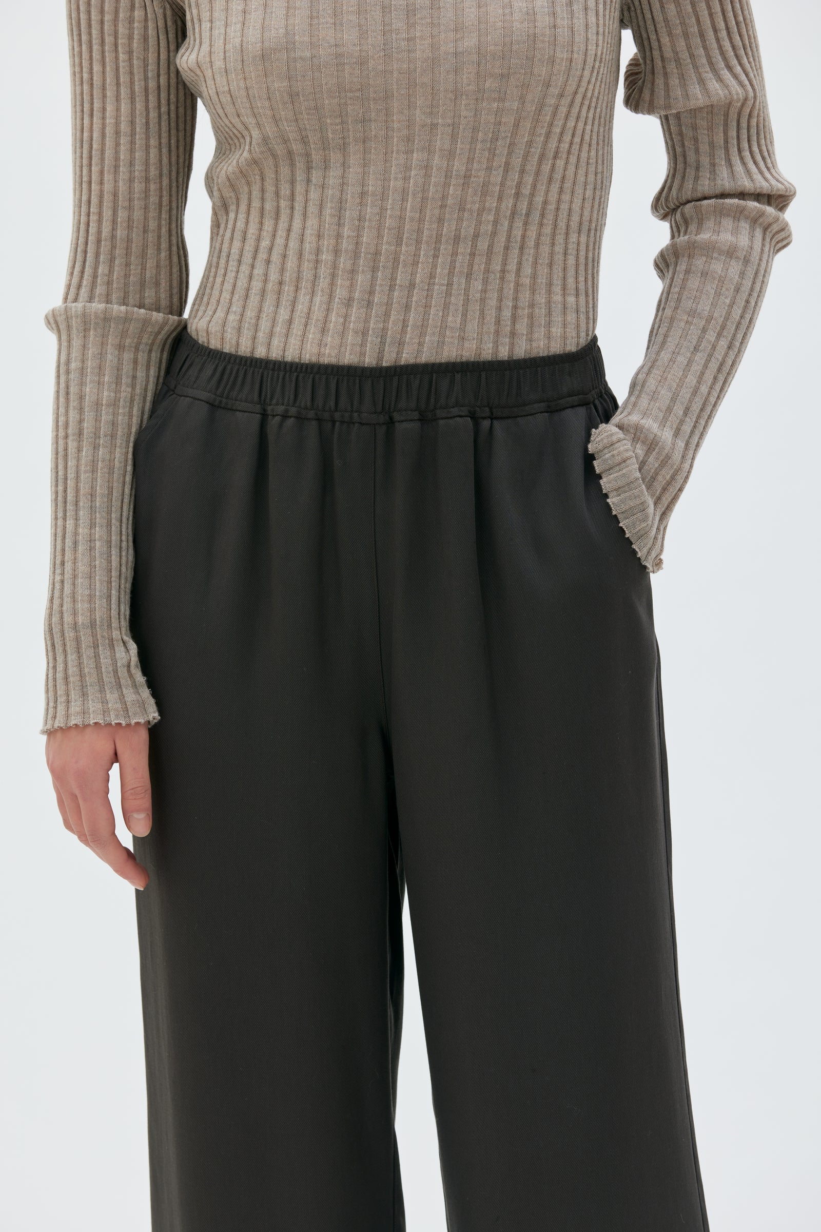 Valli - Long Tencel twill trousers