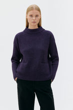 Indlæs billede til gallerivisning Helga sweater elderberry
