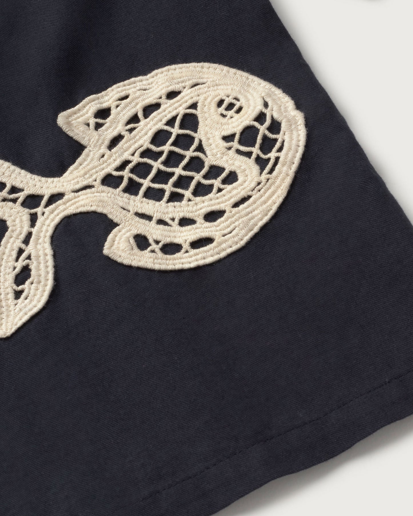 Navy fish patch ane blouse